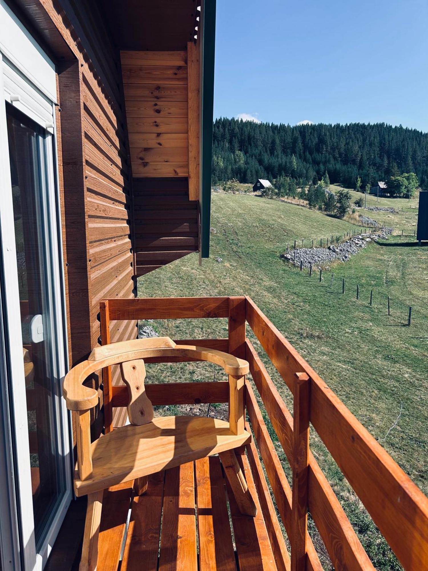 Nomad Lodge Zminica Žabljak Exterior foto