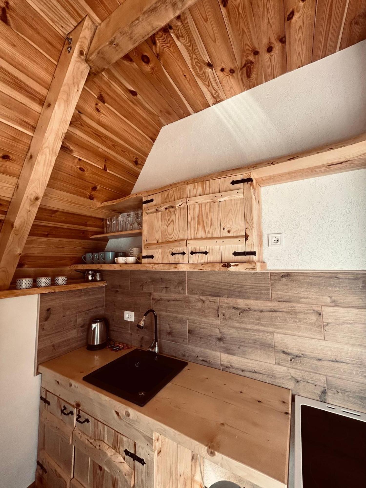 Nomad Lodge Zminica Žabljak Exterior foto